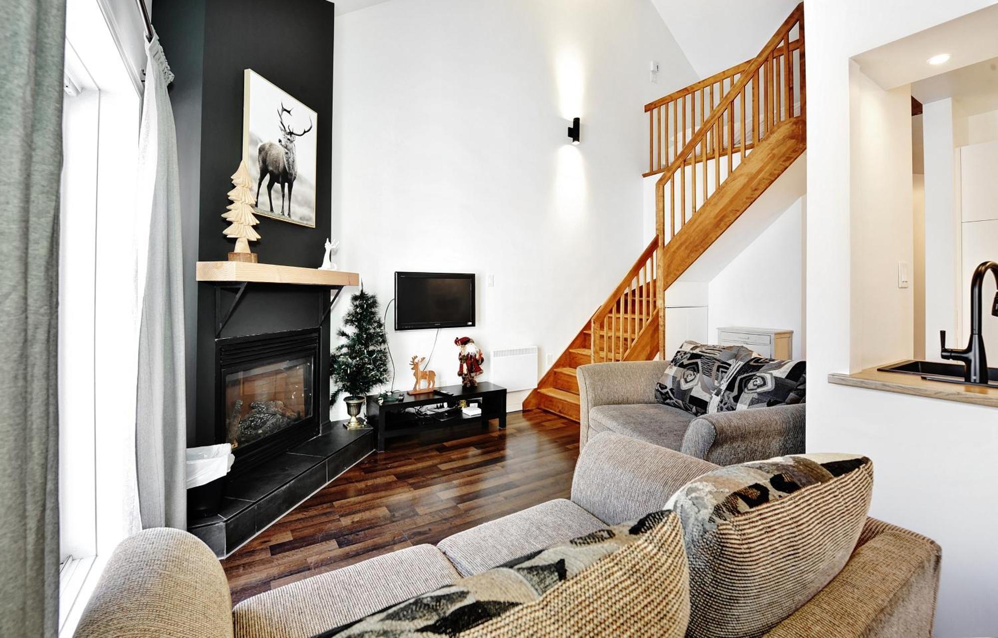 סטונהם Condo 305 33 Chemin Du Hameau By Les Chalets Alpins מראה חיצוני תמונה